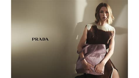 prada.eu